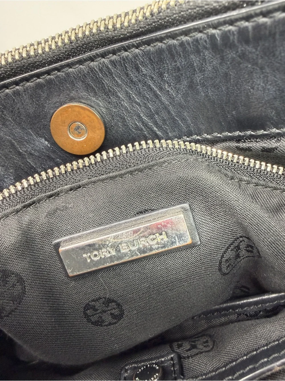 Tory Burch Robinson Black Basket Weave Leather Small Tote Satchel with Chain - Picture 6 of 16